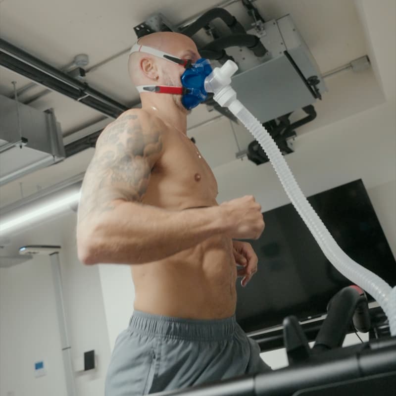 Mat having a VO2 Max test on a treadmill