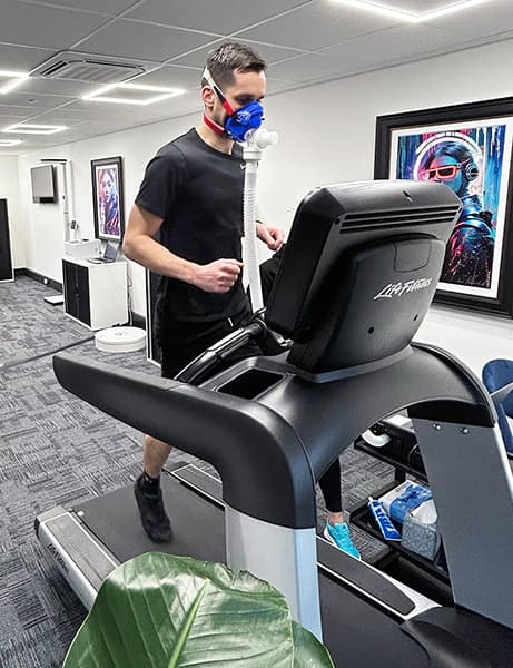 VO2 Max test during DEXA Athlete assessment